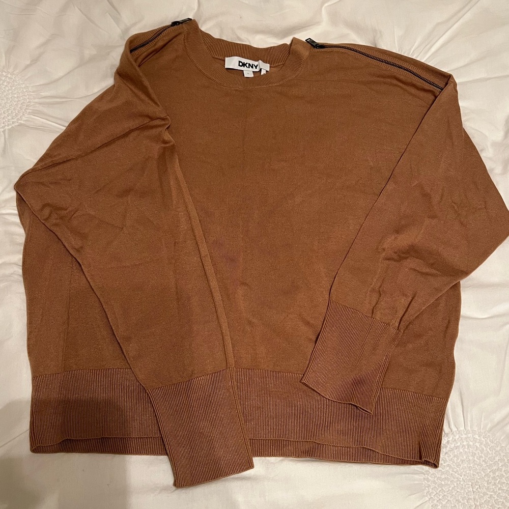 Women’s DKNY Zip Trim Sweater in Khaki size large. - Picture 2 of 4